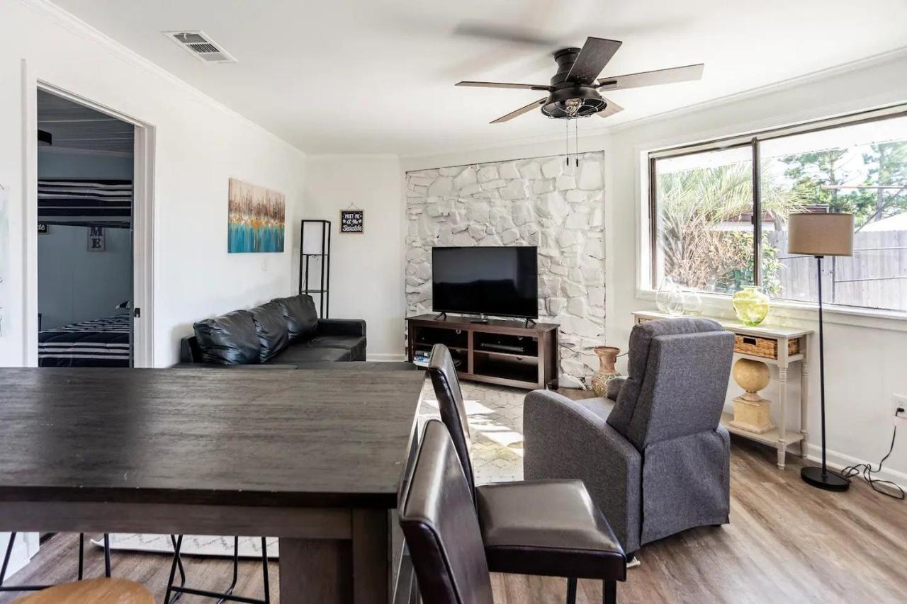 Peaceful Lydia Hide-O-Way - Unwind Near Beach, Breakfast, Spa & Go-Karts! Panama City Beach Exterior photo